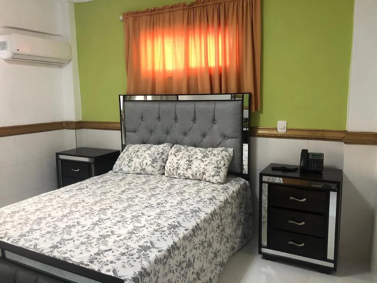 Hotel La Casona Dorada Σάντο Ντομίγκο